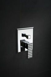 Bateria podtynkowa jednouchwytowa z przełącznikiem Art Platino Panama PAN-BPD.220C